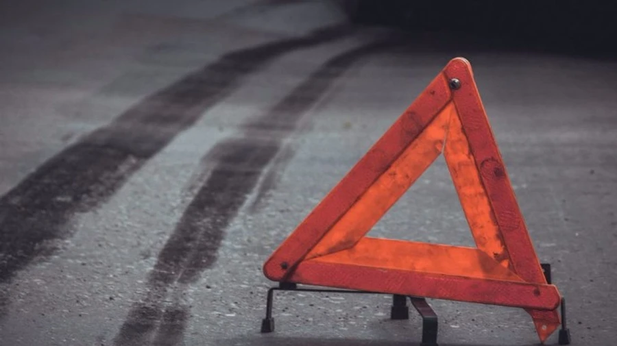 На Львівщині поліцейський наїхав на пішохода та втік