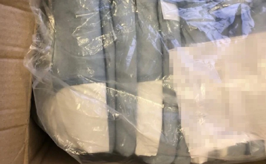 Из Украины в ЕС пытались вывезти 40 тысяч медицинских халатов