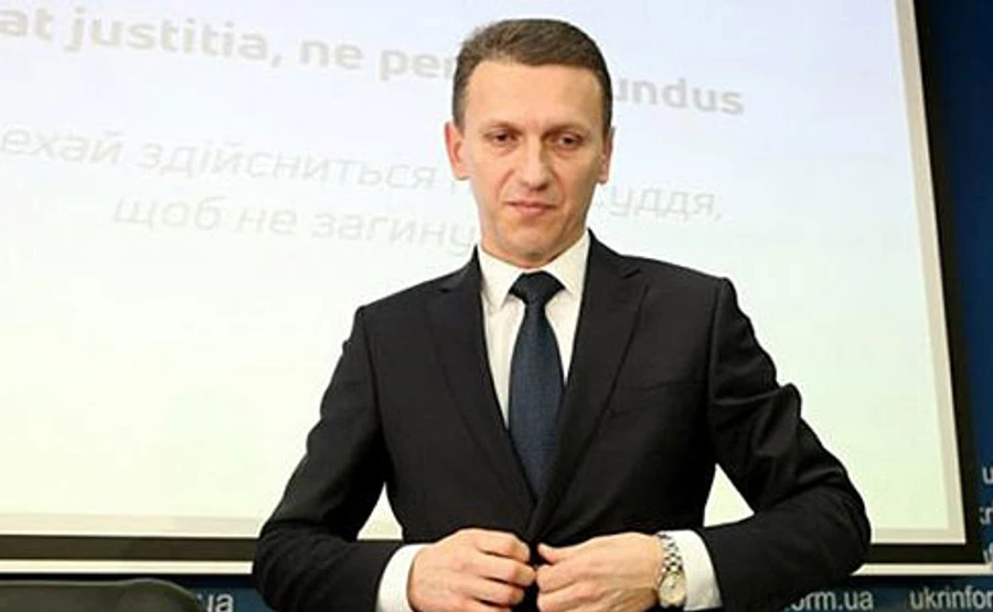 Правую руку Трубы поймали на взятке – Зеленский просит перезагрузить ГБР