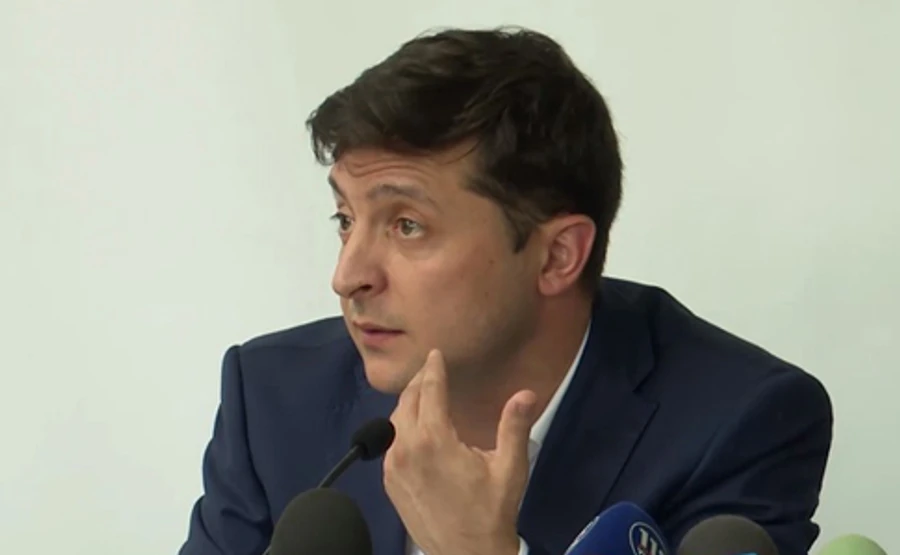 Зеленський вимагає звільнення 4 начальників регіональних митниць