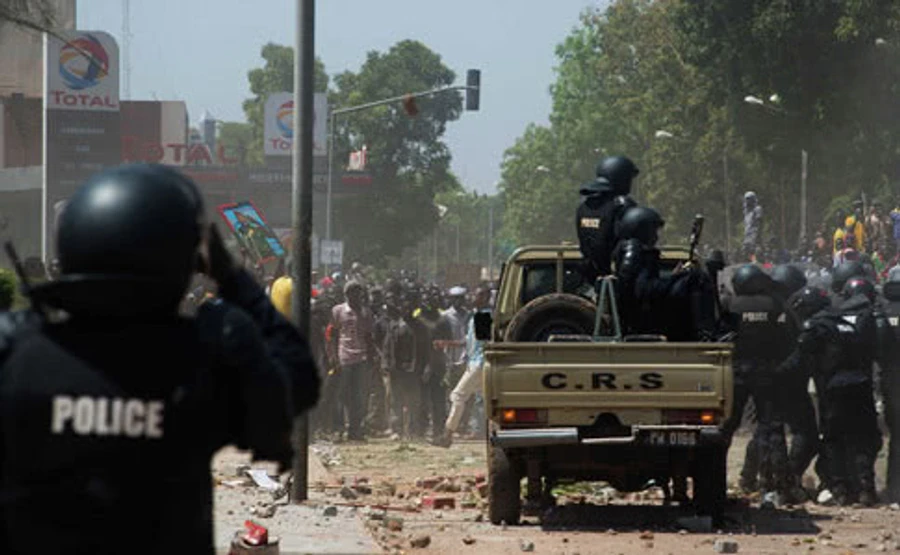 Из-за атаки в Буркина-Фасо погибла украинская семья с ребенком – МИД