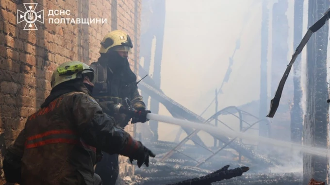 Удар по ТЦК в Кременчуге: пострадал человек, повреждены 14 домов