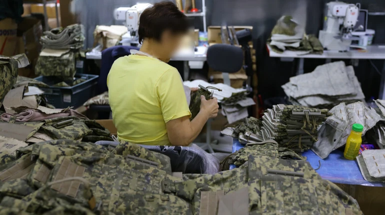 Что внутри бронежилета: как в Украине создают защиту по стандартам НАТО