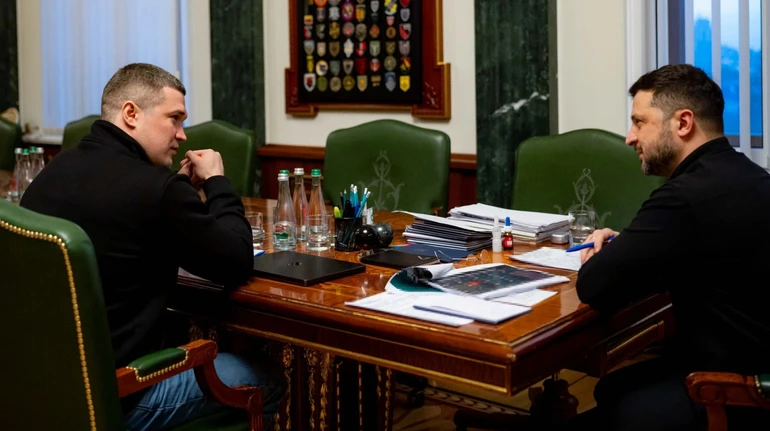 Зеленський поставив Федорову завдання закрити небо власною ППО