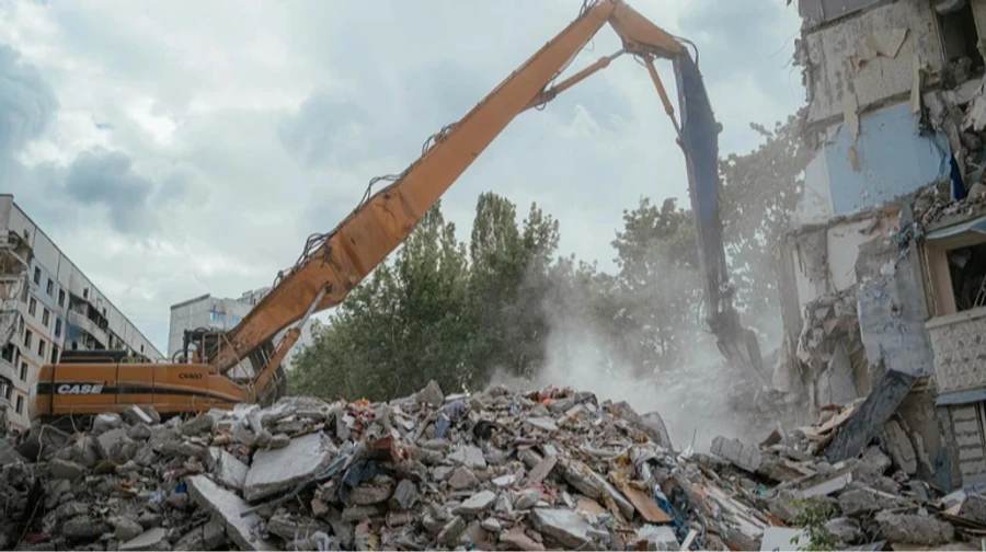 Ukraine to scale up recycling of war-related demolition waste
