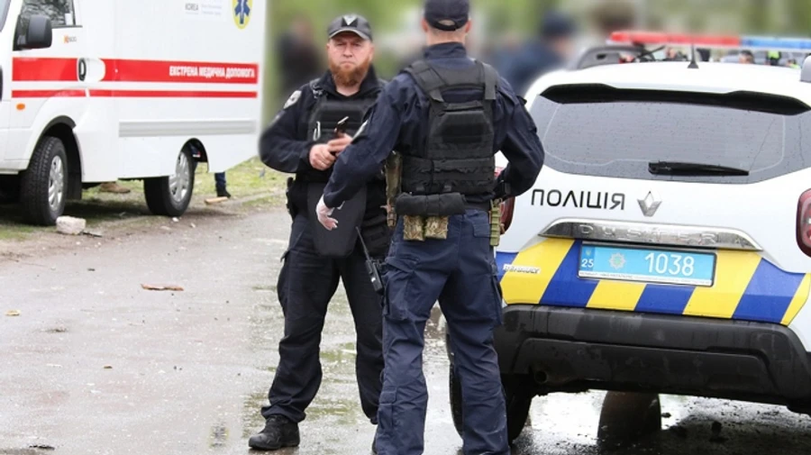 Шість людей зникли безвісти після ракетного удару РФ по Чернігову – поліція