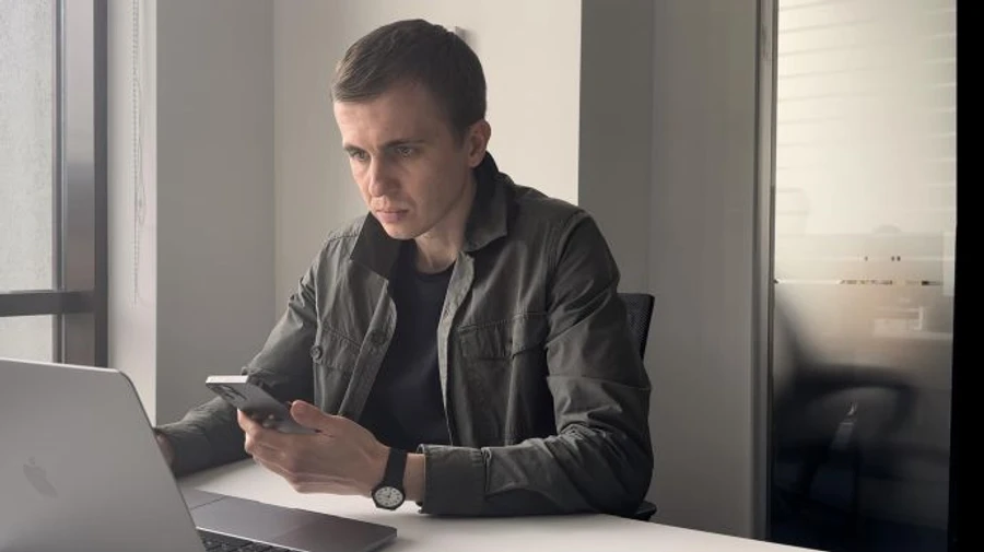 Police open investigation into attack on Ukrainska Pravda journalist Mykhailo Tkach