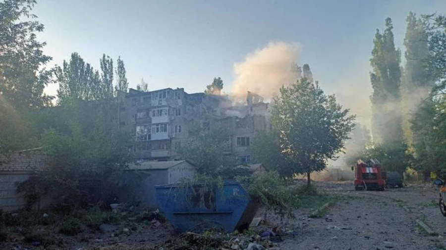 Mykolaiv: Russia hits apartment building, killing civilians