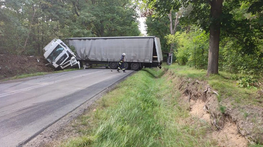 Двоє громадян України загинули в ДТП у Польщі