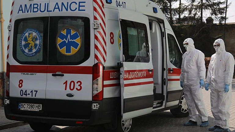 У Києві стрибок хворих на COVID, 11 людей померли