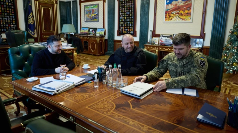 Зеленский о встрече Умерова и Гнатова с представителями США: подготовлены драфты нескольких документов