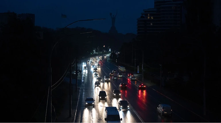 В Укренерго розповіли, чи будуть відключення світла для населення 7 квітня