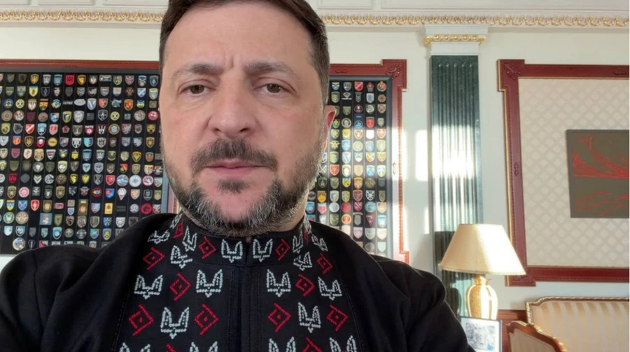Зеленський провів нараду з Сирським та Гнатовим: погодив нові далекобійні операції