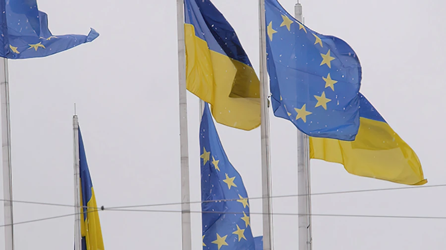 EU leaders vow to find solution to deliver €50 billion for Ukraine
