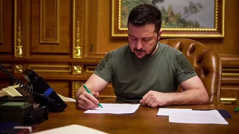 Зеленський скасував селища міського типу