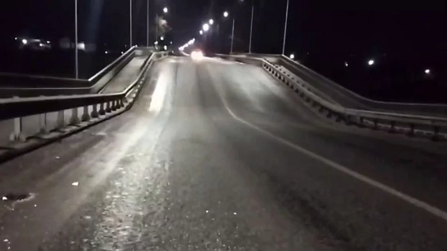 Bridge blown up near occupied Melitopol