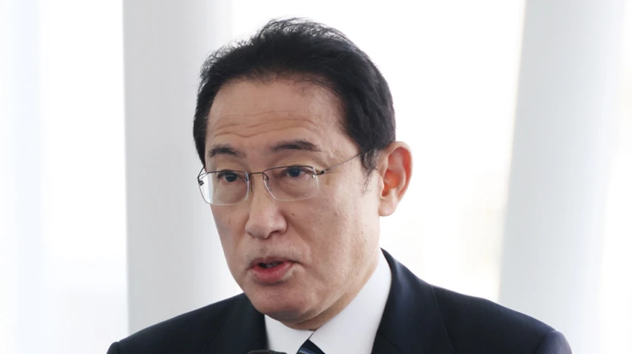 Росія заборонила в'їзд прем'єру Японії