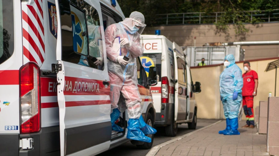 Очередная вспышка COVID-19 может произойти после Нового года – КШЭ