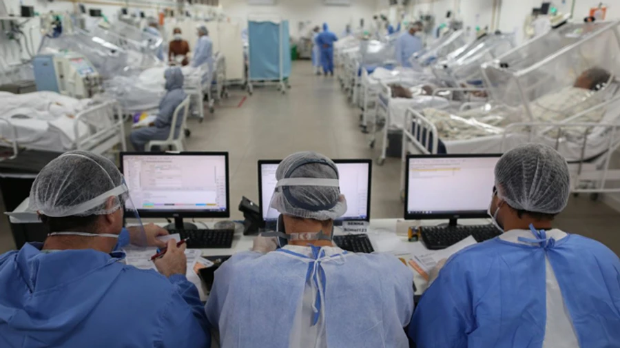 ВОЗ заявила о рекордном количестве больных COVID-19 за сутки