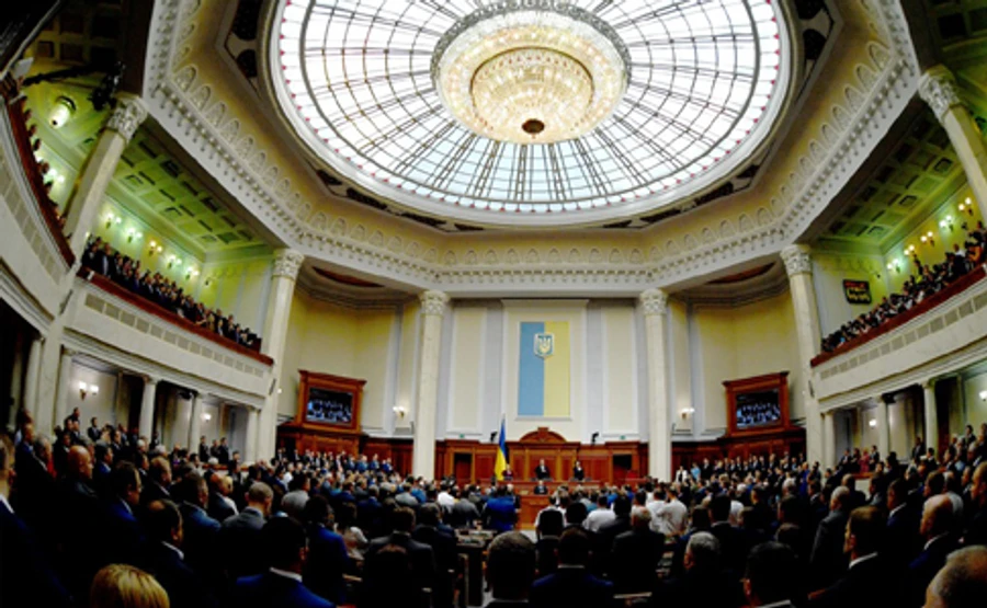 Новая социология: лидер укрепил позицию, барьер преодолевает Смешко