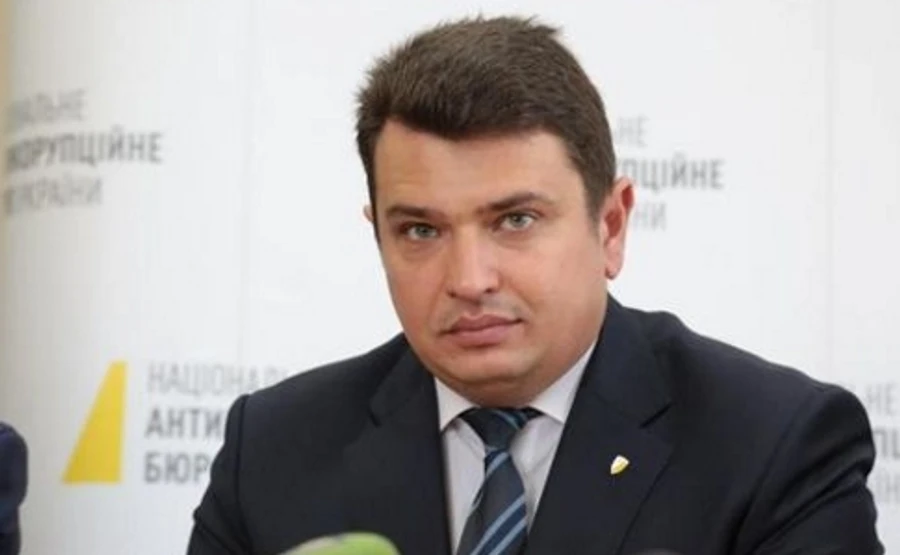 Сытник: Луценко не знал о спецоперации НАБУ