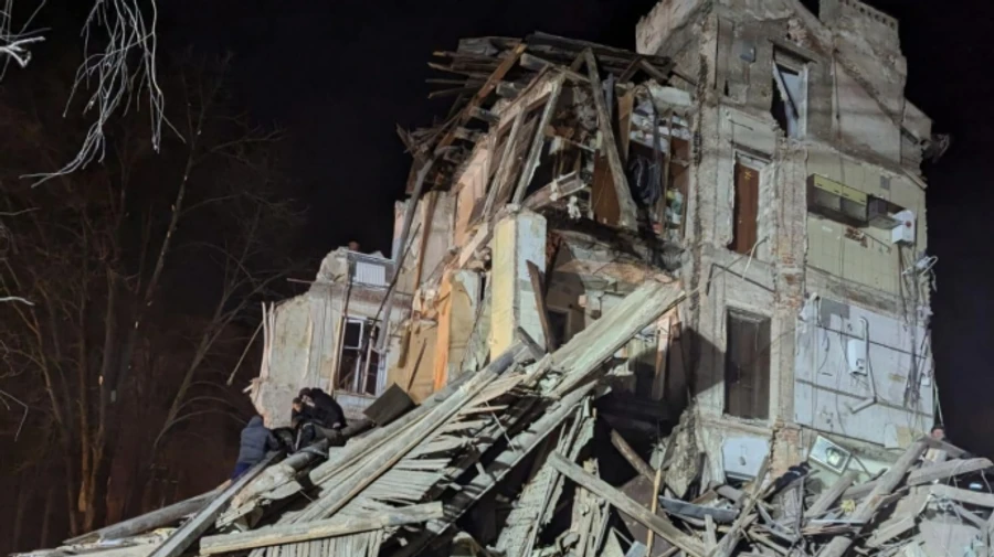Woman rescued from under rubble in Kryvyi Rih after four hours, total of 15 injured