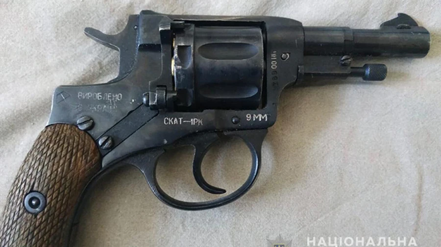 В Вишневом Киевской области стреляли по людям, есть пострадавший