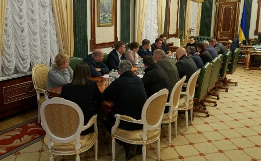 Президент зібрав нараду щодо трагедії в Ірані