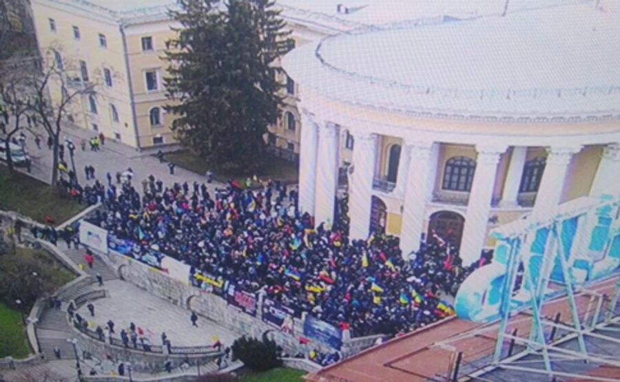 Посольство США також засудило штурм Жовтневого палацу