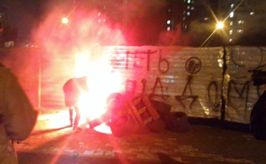 ЗМІ: У Києві в ході акції проти будівництва АЗС постраждали 14 осіб