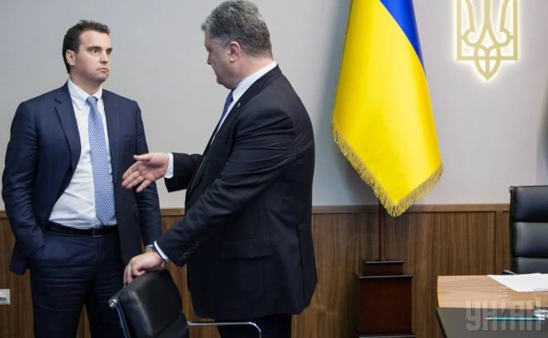 Реформатор  Абромавичус VS любий друзь Кононенко. Дилема для Порошенка