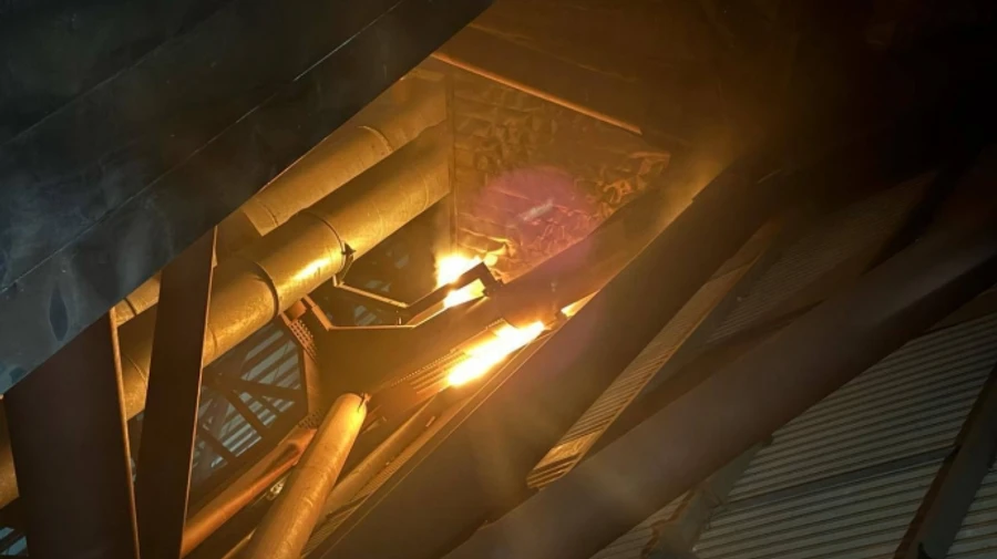 Russian loitering munition hits Chornobyl Nuclear Power Plant shelter, fire extinguished, Zelenskyy says – video, photos