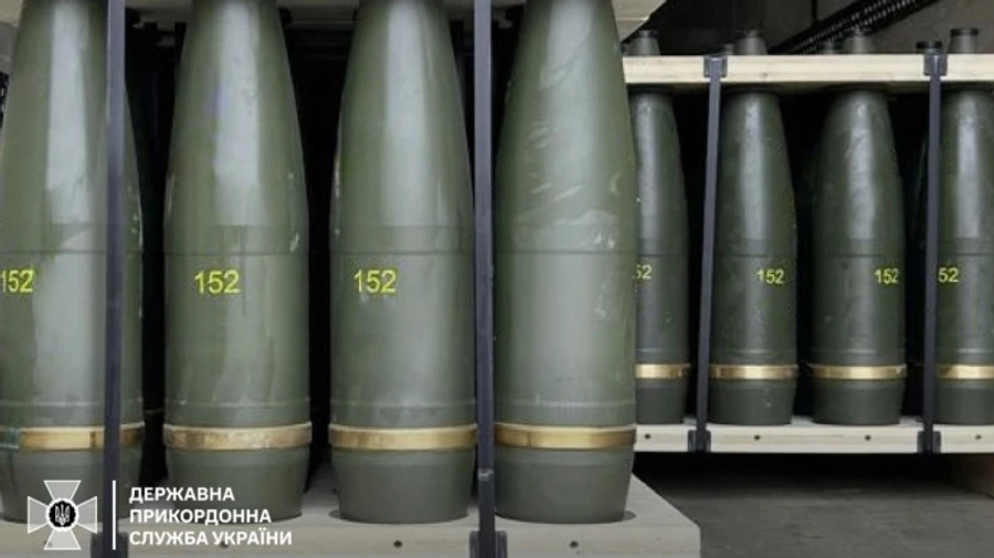 Не ховаємо: прикордонники показали боєприпаси, які постачають ЗСУ за контрактом на 23 млрд