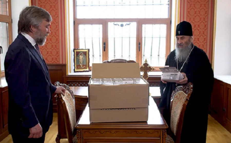 Новинський напередодні зустрічався з Онуфрієм