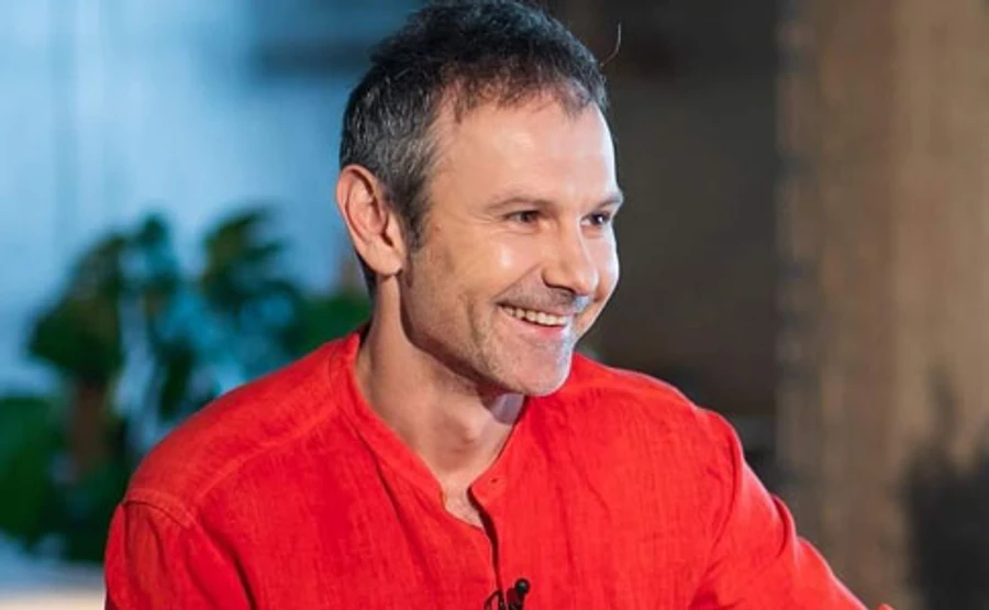 Онлайн з Вакарчуком. УП запускає формат Facebook-інтерв'ю