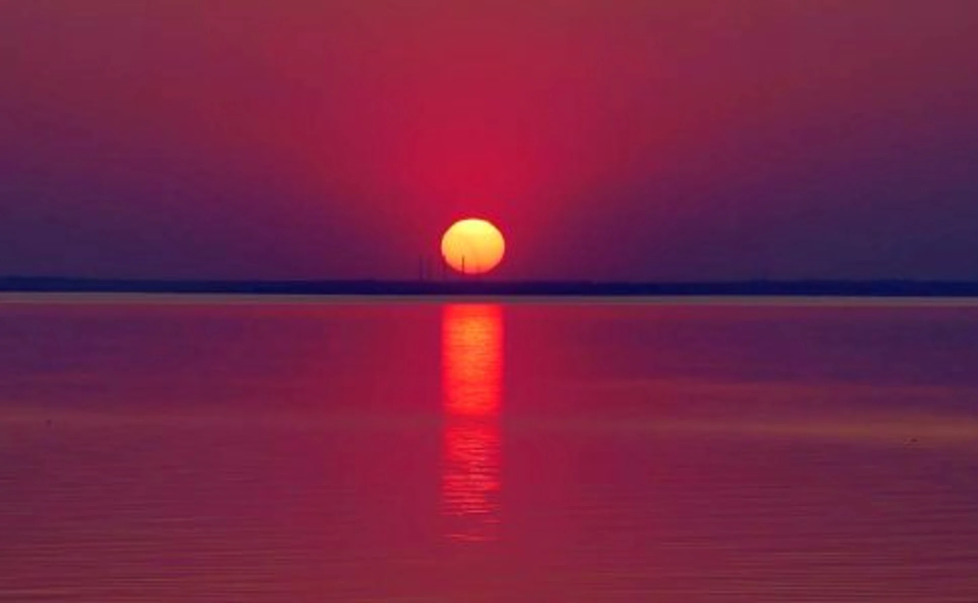 Ревет и стонет, или Как возрождают речные перевозки по Днепру