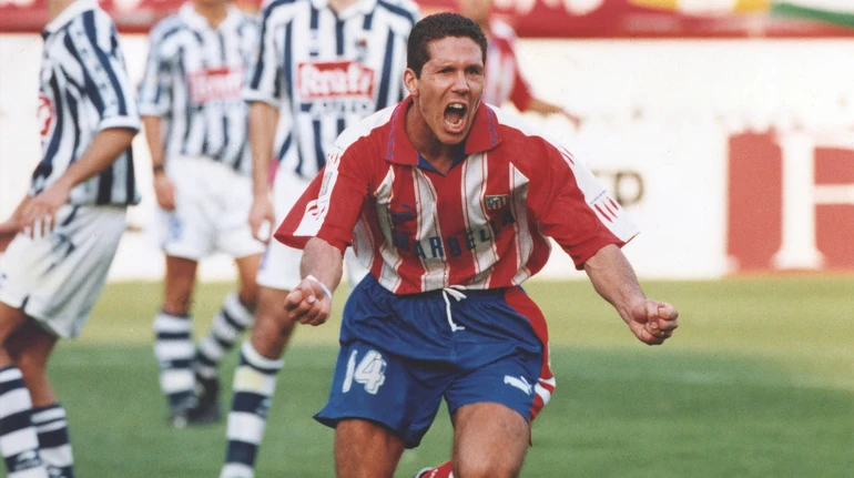 Симеоне породнился с Атлетико еще в 1990-х. Он хотел в Реал, клуб называли сумасшедшим домом, но они выиграли Золотой дубль