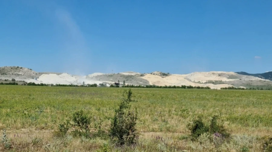 Increasing uncontrolled limestone mining in Crimea poses danger for region