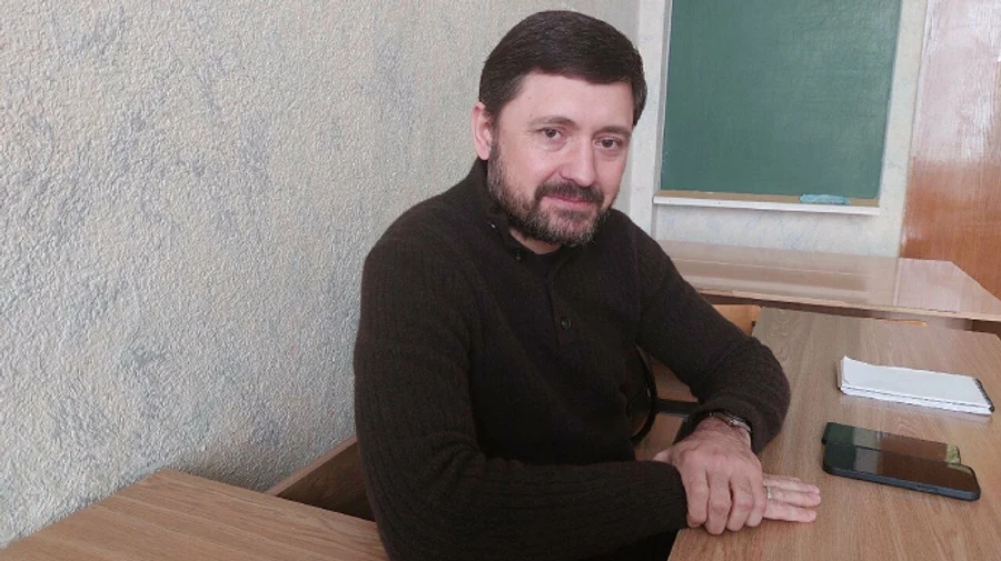 The Mayor of Mariupol explains when and why he had left the city