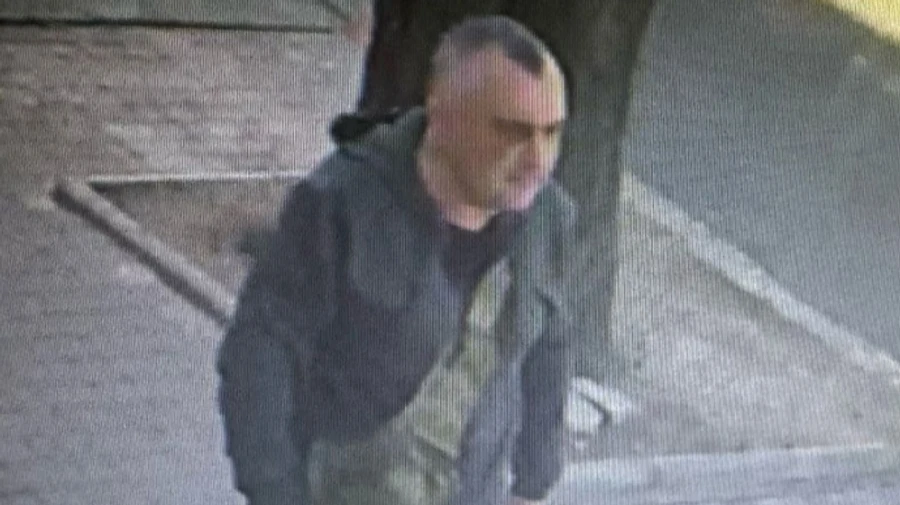 Полиция опубликовала фото подозреваемого в убийстве в Одессе: его разыскивают