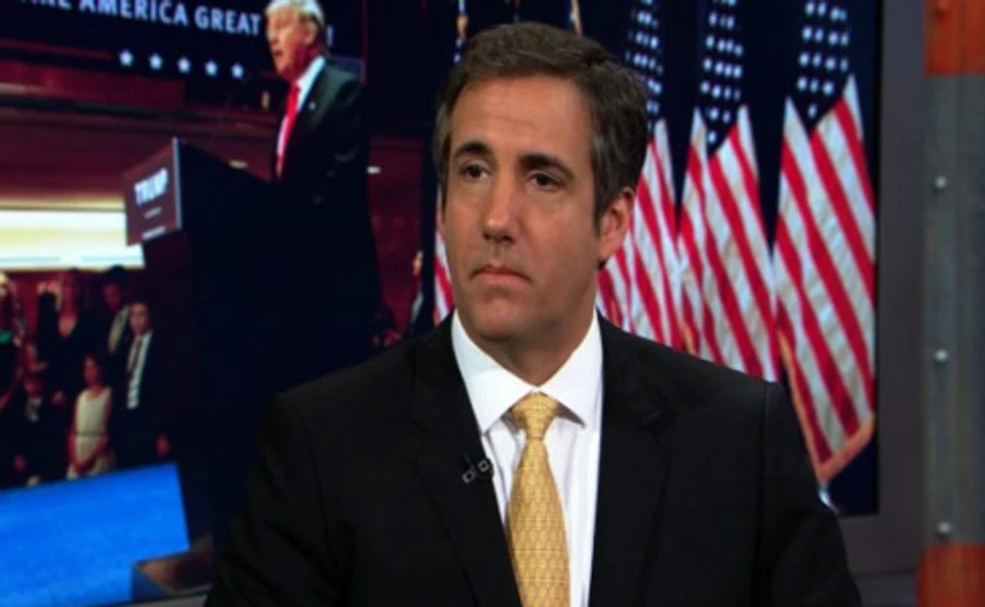 Экс-адвокат Трампа под присягой признал, что совершил преступление по его поручению