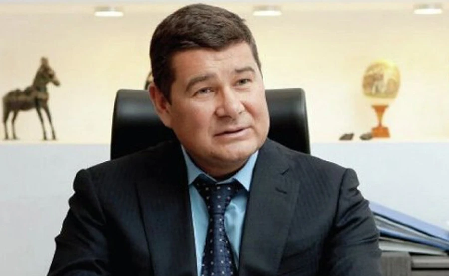 Онищенко рассказал о своем новом адвокате и книге о пленках с Порошенко