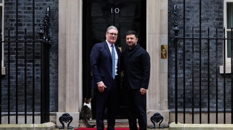 Zelenskyy discusses preparations for Coalition of the Willing leaders' meeting with Starmer