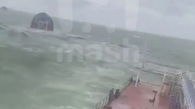 Гринпис предупреждает об экологической катастрофе из-за разлива нефтепродуктов с танкеров РФ