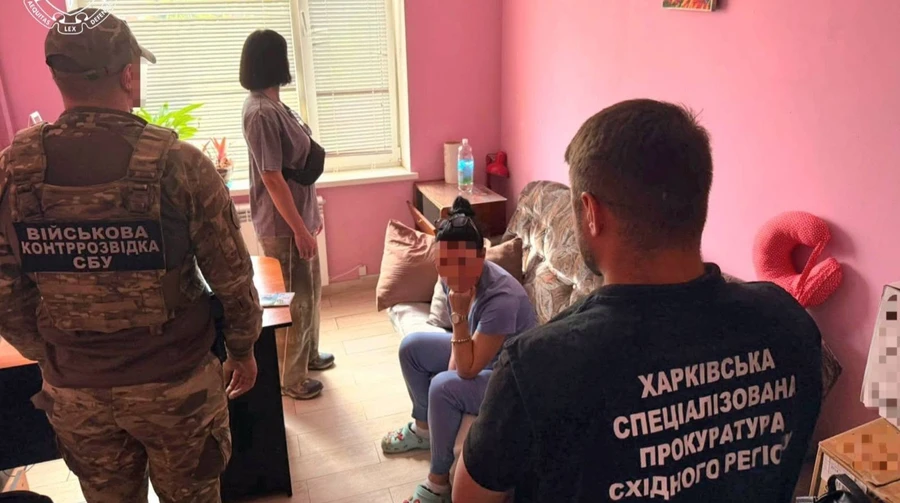 Вагітність на замовлення: затримали лікарку військового шпиталю за махінацію ухиляння від служби