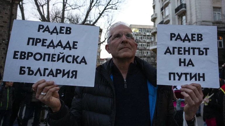 Майже союзник Кремля: як вибори у Болгарії можуть зміцнити владу проросійського Радева