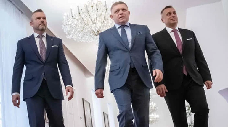 Проблеми у Фіцо: чому захиталася проросійська коаліція у Словаччині і які наслідки це матиме