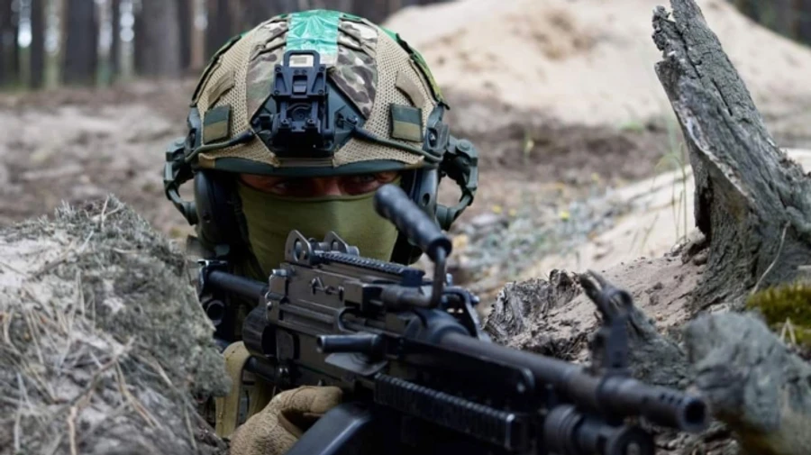 В рекрутинговые центры Минобороны уже обратились 7,4 тысячи человек − Бежевец