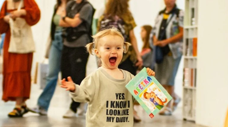 На межі існування книги: знищена поліграфія, нові видавництва і полювання на Холостяка на відкритті Книжкового Арсеналу