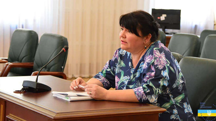 ВАКС объявил приговор судье, прятавшей взятку в административном кодексе